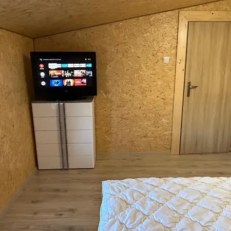 Апартаменти Pod Debem Біловежа Екстер'єр фото
